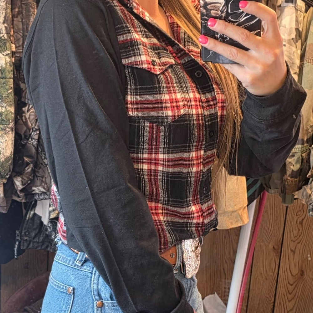 Carhartt Women's Black and Red Plaid Blouse